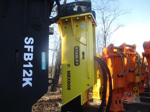 2014 STANLEY MBX608 - $42,000